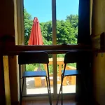 Дом отдыха Cozy House In Beautiful Valley, Close To The